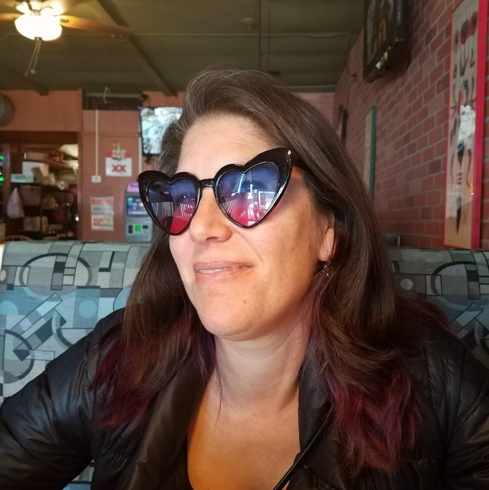 Meet your Posher, Leigh